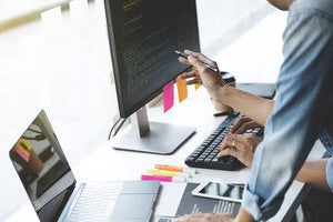 ONSITE DESKSIDE & REMOTE IT SUPPORT SERVICES